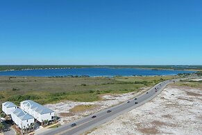 New Coastal Cottage w/ Gulf View, Shared Pool