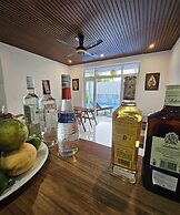 White House Central Villa