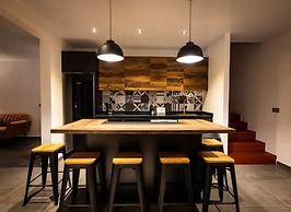 Exceptional Villa Located in Bora Bora