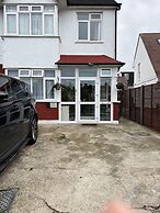 South London Single Bedroom in Mitcham