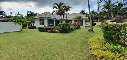 Baan Rattana Pool Villa Near The Center