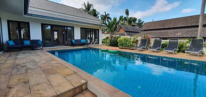 Baan Rattana Pool Villa Near The Center