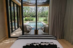 The Palm Luxury Villas Corasol by Lumina