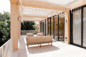 The Palm Luxury Villas Corasol by Lumina