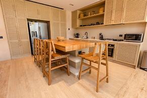 The Palm Luxury Villas Corasol by Lumina