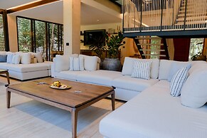 The Palm Luxury Villas Corasol by Lumina