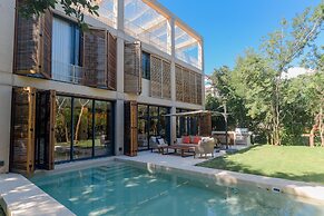 The Palm Luxury Villas Corasol by Lumina