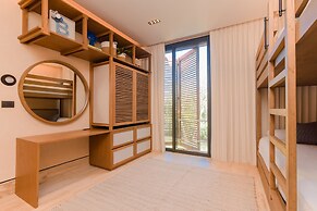 The Palm Luxury Villas Corasol by Lumina