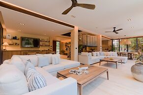 The Palm Luxury Villas Corasol by Lumina