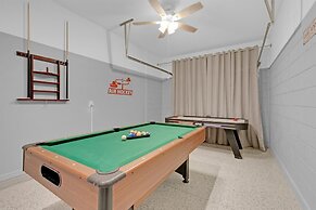 8989 Amelia Downs Trail