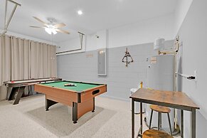 8989 Amelia Downs Trail