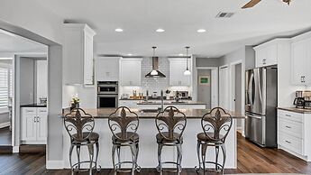 598 bal Harbor Boulevard