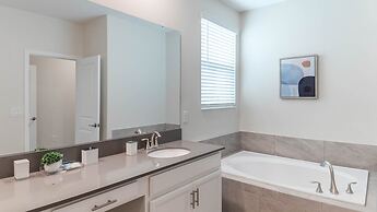 610 Whistling Straits Blvd