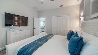 610 Whistling Straits Blvd