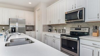 1786 Caribbean View Terrace