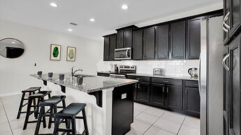 1531 Carey Palm Circle