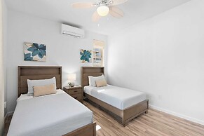Makaha Hideaway by Avantstay 10 Minutes to Beach