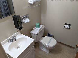 Hi-Lo Motel and RV Park