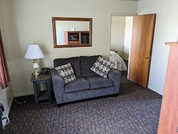 Hi-Lo Motel and RV Park