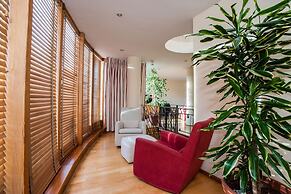 ROOFTOP 3BR PH-INDOOR SAUNA IN DUBLIN