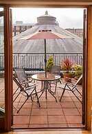 ROOFTOP 3BR PH-INDOOR SAUNA IN DUBLIN