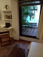 Hotel CRC-8S Cerca al Mar con Desayuno