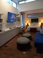 Hotel CRC-8S Cerca al Mar con Desayuno