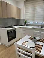 Cozy Modern Apartment