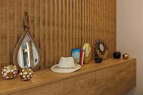 Hersonissos Beach Front Suites