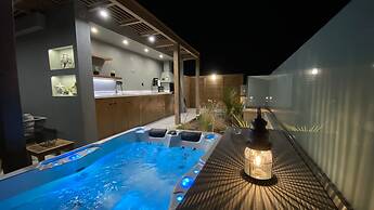 Hersonissos Beach Front Suites