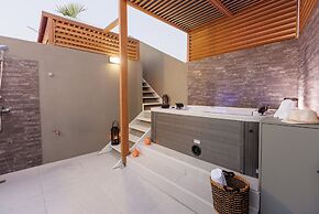 Hersonissos Beach Front Suites