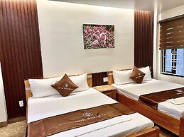 Rose Nhung Hotel Catba