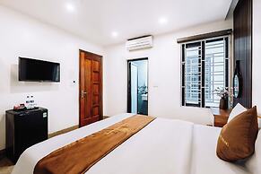 Rose Nhung Hotel Catba