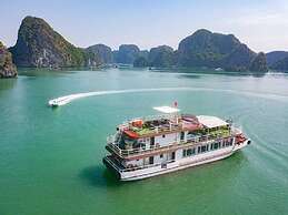 Rose Nhung Hotel Catba