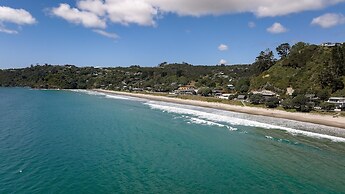 Onetangi Beach Apartment 7