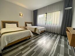 JJ City Centre Suites