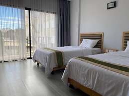 JJ City Centre Suites