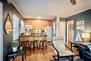 Vistamar Waterfront Beach Abode -walk to the Beach