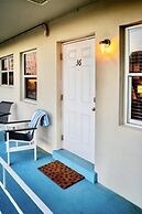 Vistamar Waterfront Beach Abode -walk to the Beach