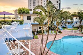 Vistamar Waterfront Beach Abode -walk to the Beach