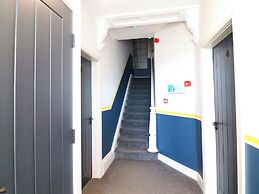 Apt 9 @ Hunter's Quay