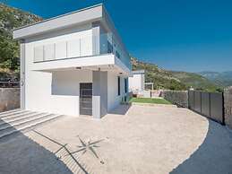 Seaview Villa with pool Vanja