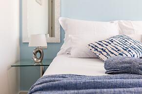 Luxury Apartment Dreams in Okrug With Swimming Pool sea View Wifi Park