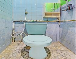 OYO 93209 Guest House Cemara 3