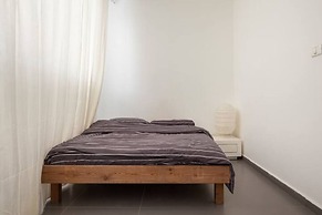 Amazing APT Bat-Yam Near Beach