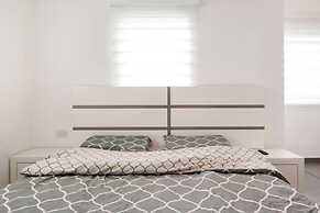 Amazing APT Bat-Yam Near Beach