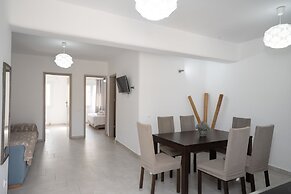 Experience Ruby Paradise w Shared Pool