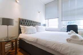 Gorgeous & Centrally Located 2BD Flat, Manchester!