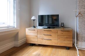 Gorgeous & Centrally Located 2BD Flat, Manchester!