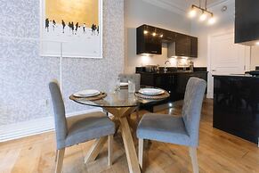 Gorgeous & Centrally Located 2BD Flat, Manchester!